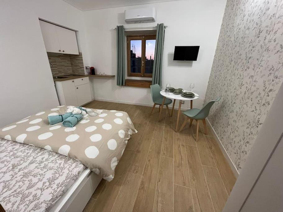 Maison Vivien, Appartamento Nel Cuore Di Torino. Turim Exterior foto